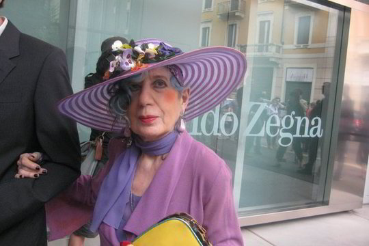 Mirė itališko „Vogue“ mados redaktorė A. Piaggi