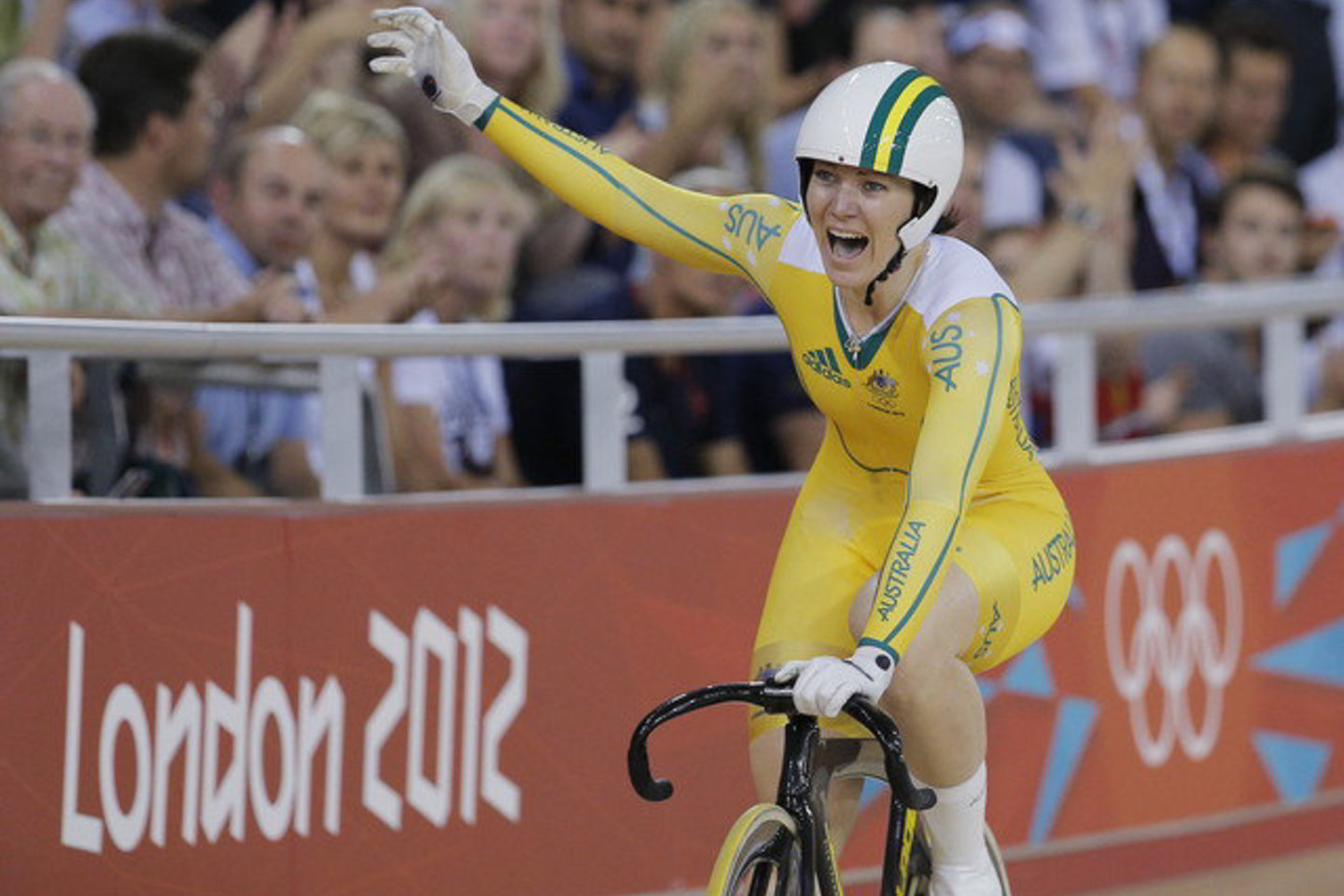 Olimpinė čempionė iš Australijos Anna Meares po varžybų treke su tam tikru palengvėjimu pareiškė: „Kokia laimė, kad nusidažiau plaukus dar prieš olimpines žaidynes! Kitaip būčiau čia pražilusi“.