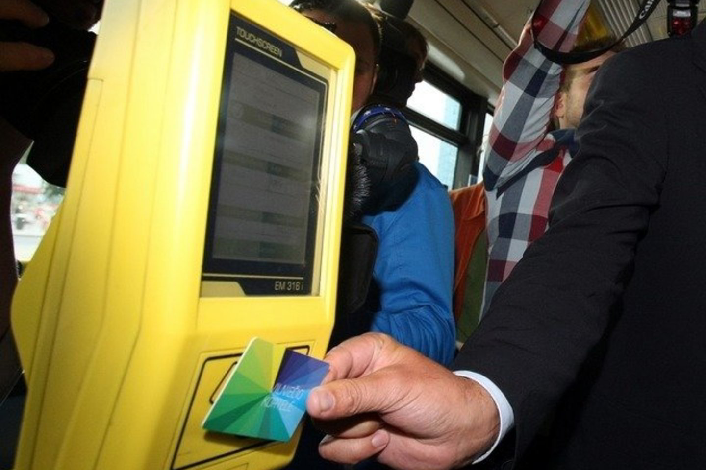 Elektroninių bilietų platinimo sistema ketvirtadienio vakarą neveikia visuose šios bendrovės kioskuose.