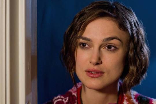 K. Knightley prisipažino, kad sužinojusi apie tikrą pasaulio pabaigą tik išsigąstų ir verktų