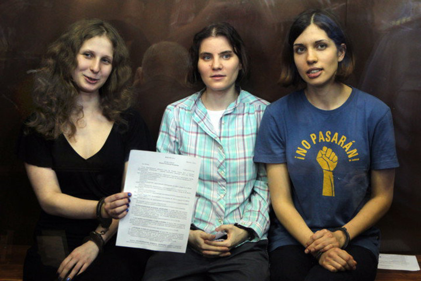 Trys „Pussy Riot“ narės buvo pripažintos kaltomis dėl chuliganizmo iš religinės neapykantos.<br>AP
