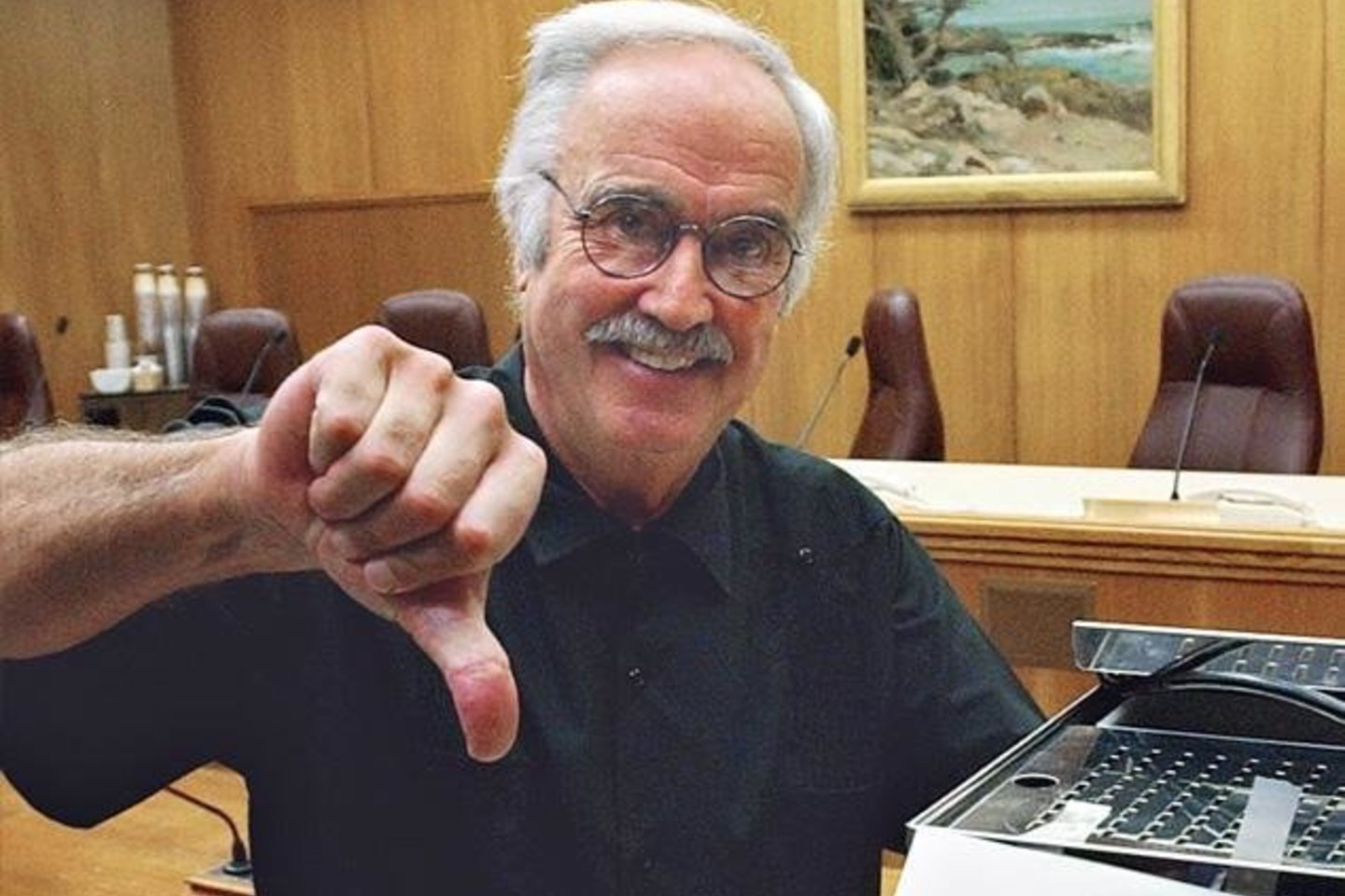 J. Burtonui respublikono P. Ryano kalbos vertos nacių propagandos ministro J. Goebbelso.