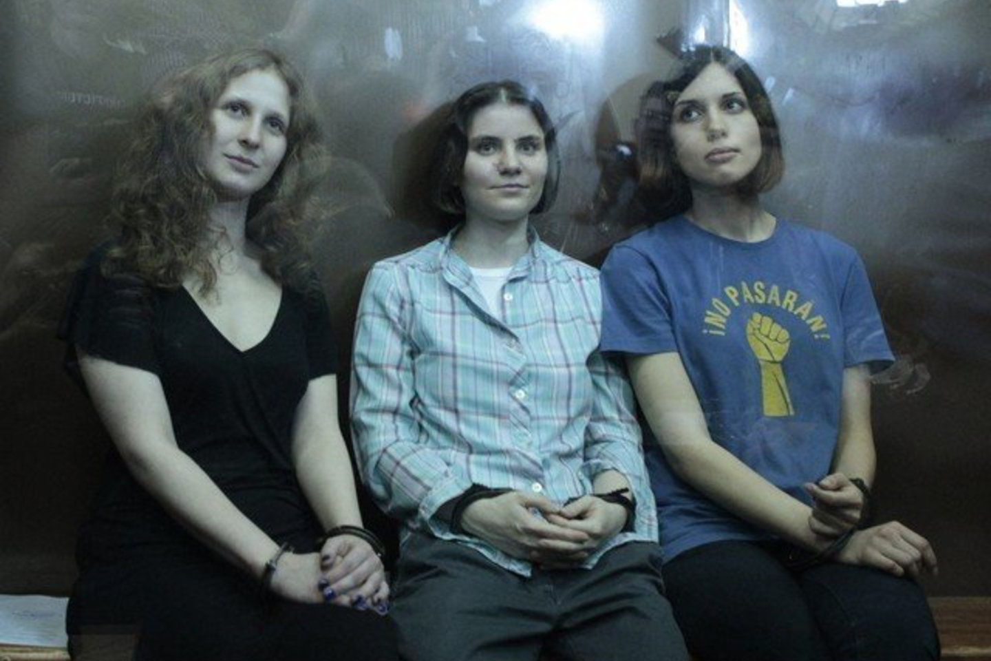 Praėjusį mėnesį Maskvos Chamovnikų teismas trims pankgrupės „Pussy Riot“ narėms skyrė dvejų metų laisvės atėmimo bausmes