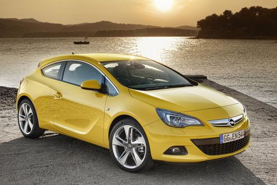 Lrytas.lt bandymas: „Opel Astra“ ir raumeninga, ir universali