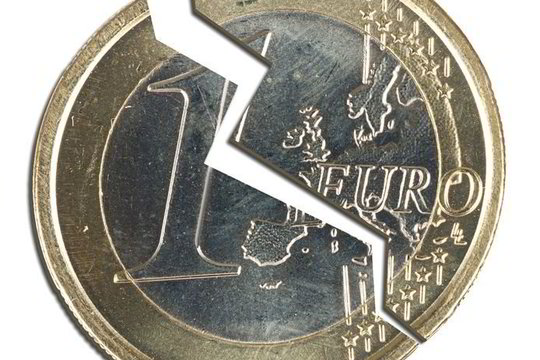 Siekia teisės spręsti dėl bankininkystės sąjungos