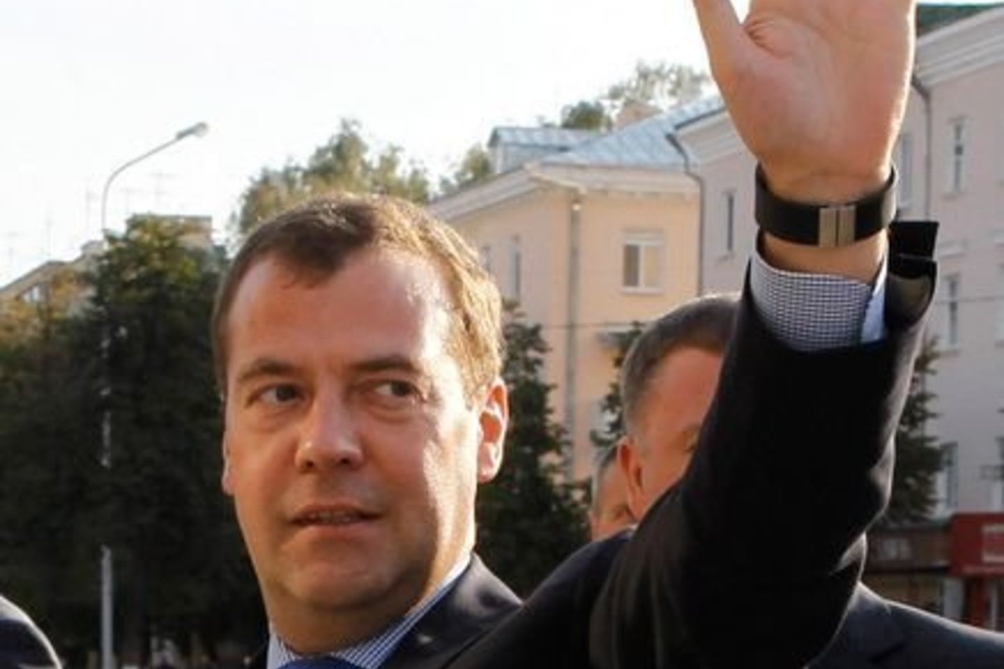 D. Medvedevas tikino, kad grupės pasirodymas jam sukėlė pasibjaurėjimą.<br>AP