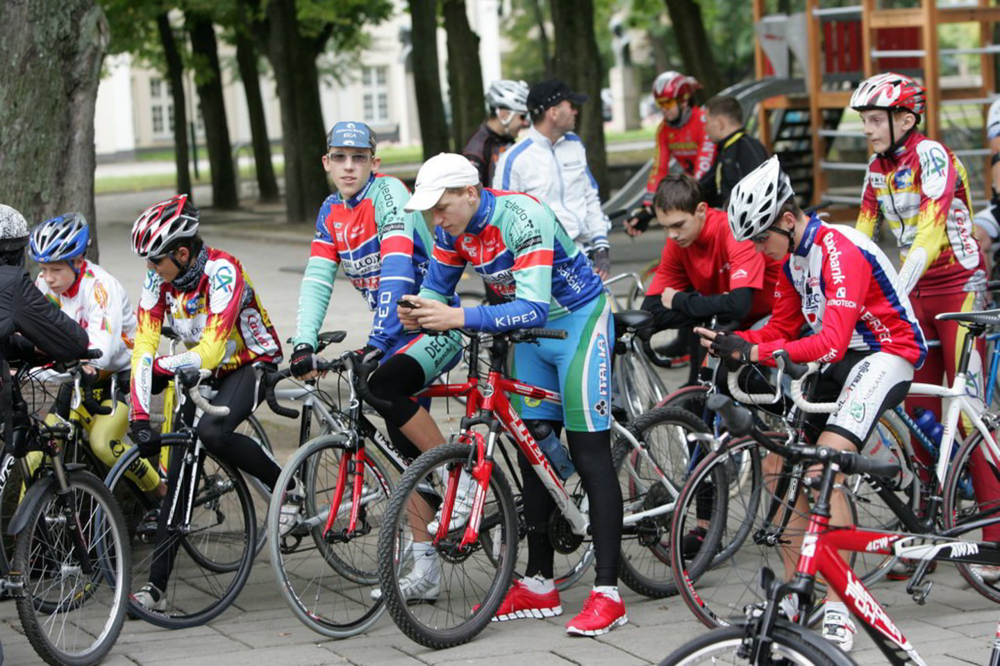 Į žygį Kauno gatvėmis abipus Nemuno leidosi apie pusantro šimto dviračių entuziastų.<br>P. Mantautas