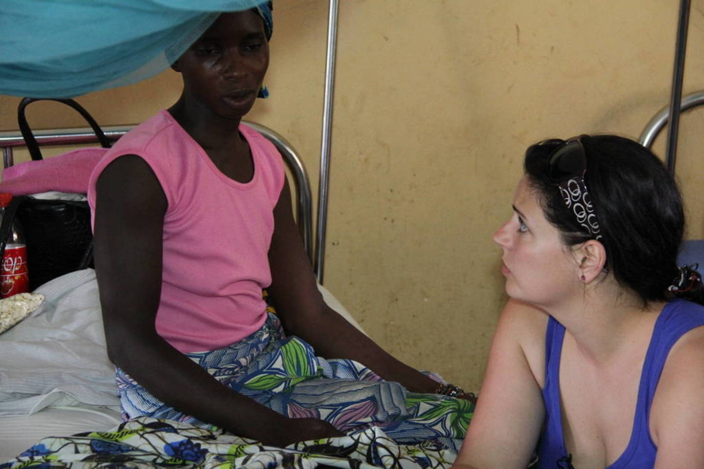 R. Šakalytę ir kitus su UNICEF misija į Siera Leonę atvykusius lietuvius sukrėtė šios šalies vaikų likimai. UNICEF nuotr.