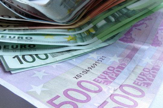 Pensininkę apmulkino labdaringos organizacijos narėmis apsimetusios aferistės