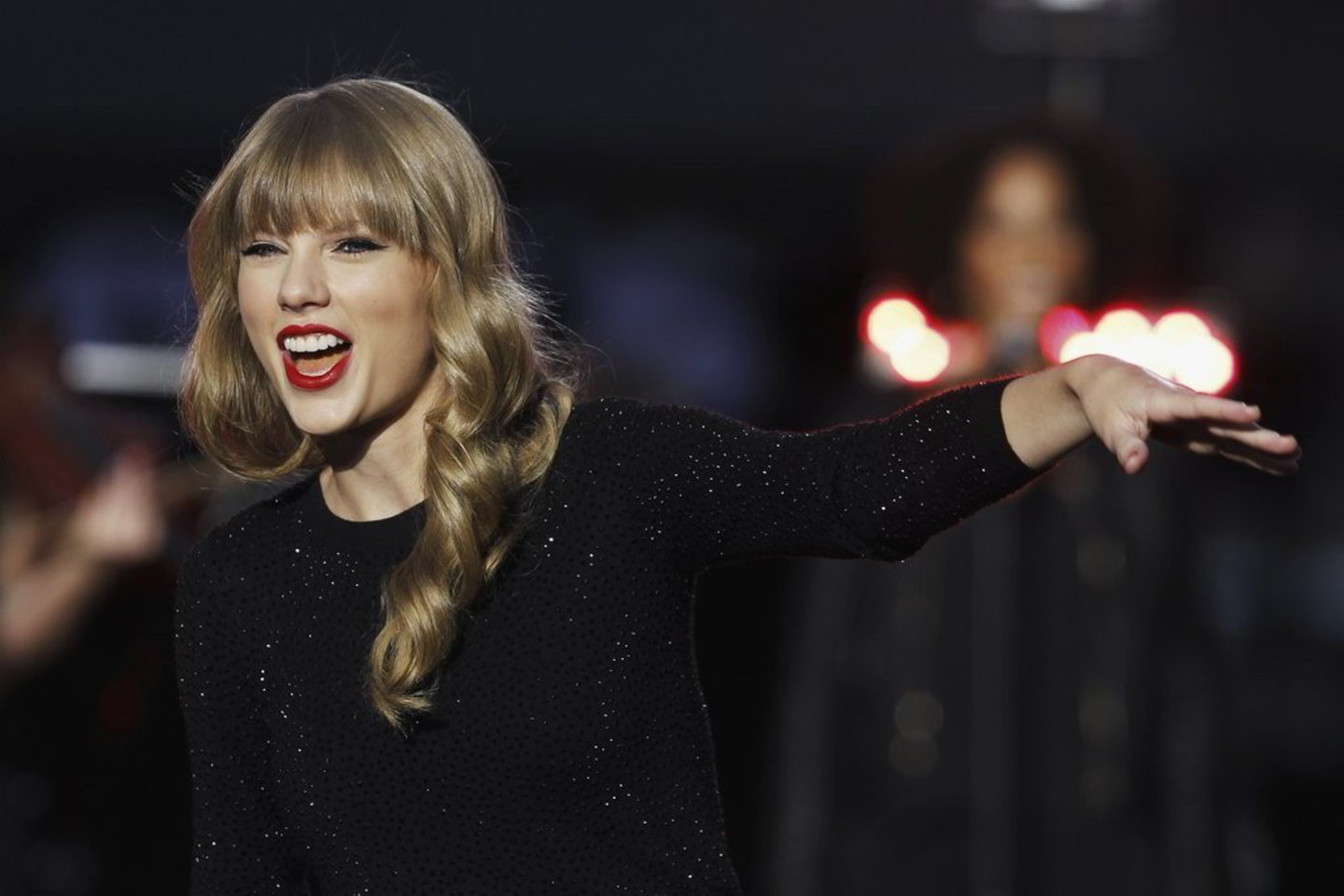 Dainininkė Taylor Swift - vėl vieniša.