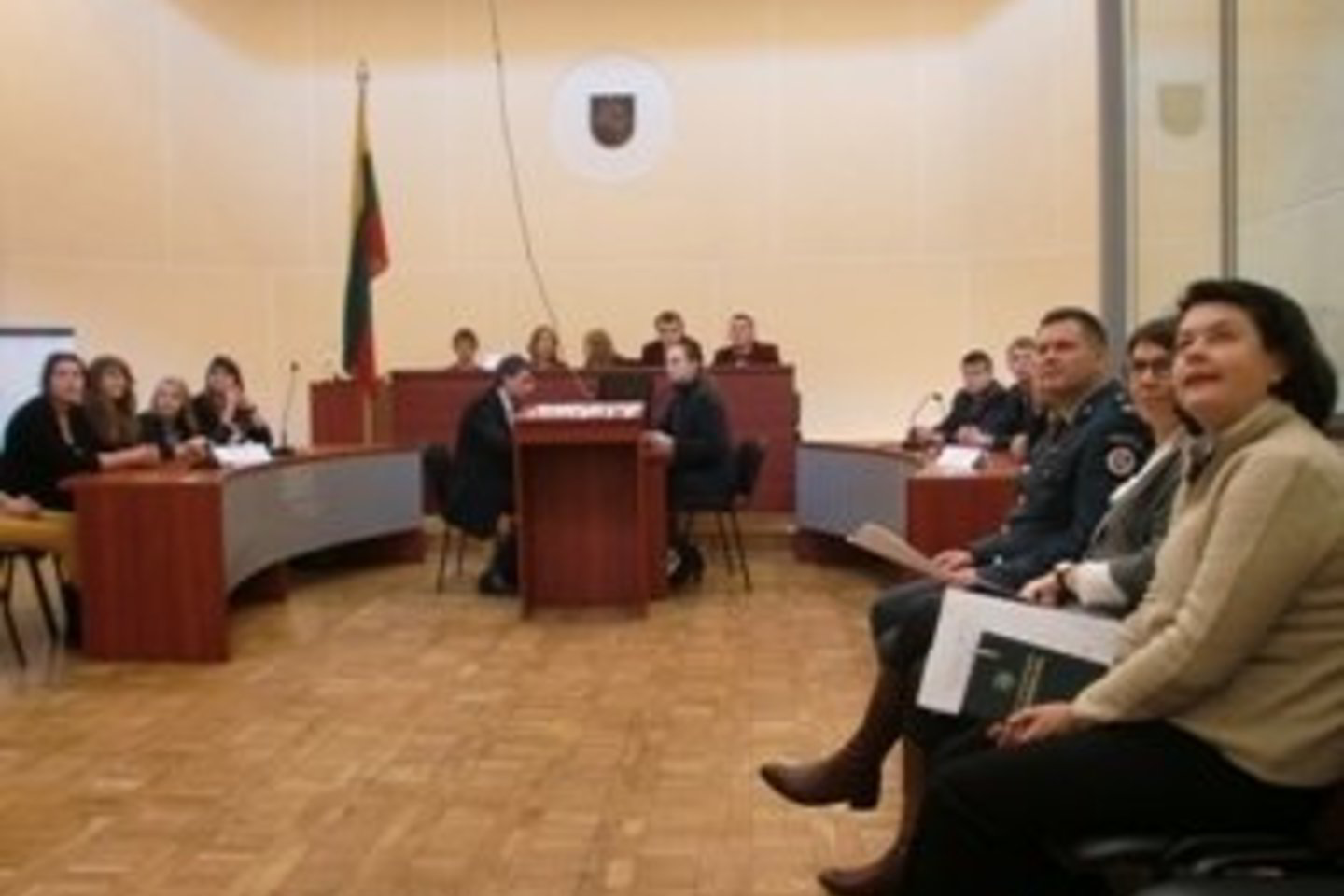 "Proto kovų" akimirka Panevėžio miesto apylinkės teisme.