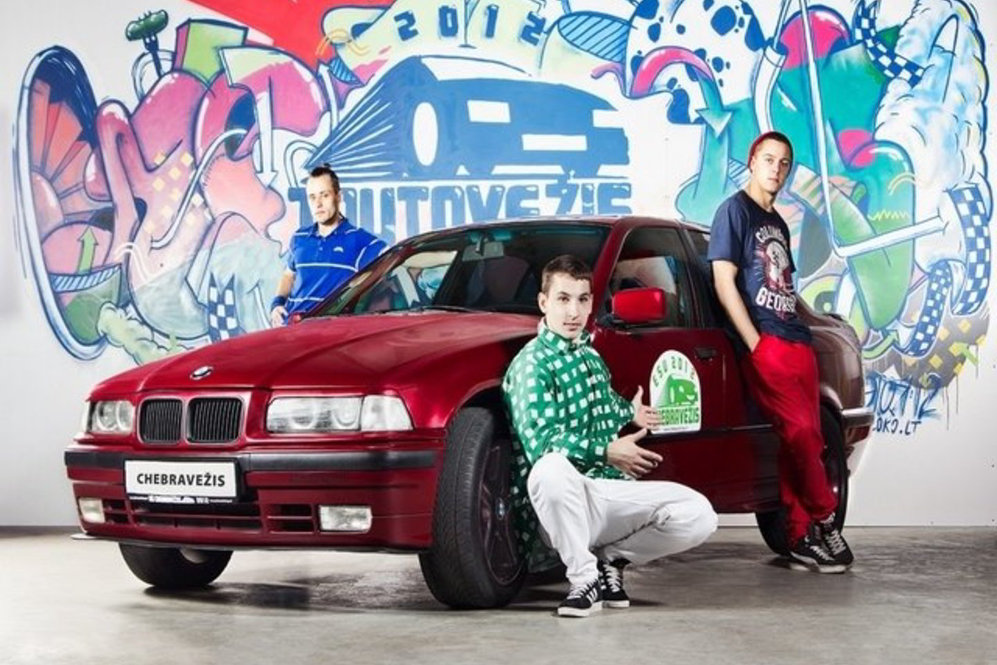Konkurse buvo renkamas nenaujas automobilis, vertas būti metų „tautovežiu“, taip pat „pupytvežis“ (geriausias automobilis merginoms vežti), „chebravežis“ (geriausias automobilis draugams vežti) bei „turbovežis“ (greičiausias ir galingiausias).