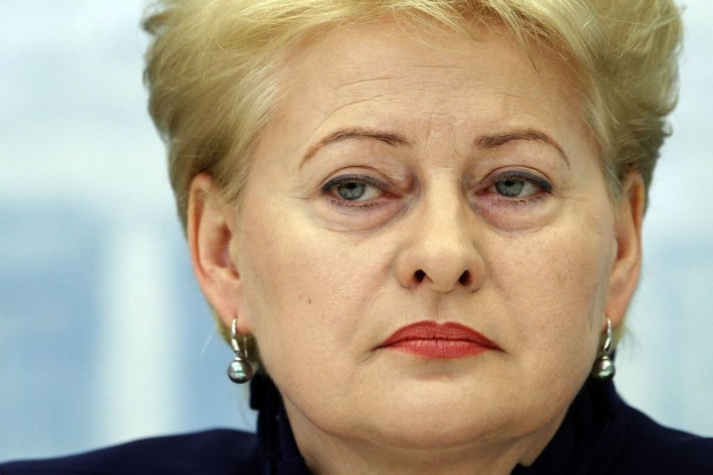 K. Girnius prezidentės mėginimą aukščiausią valdžią atiduoti į teismų rankas vadina pavojingu precedentu.