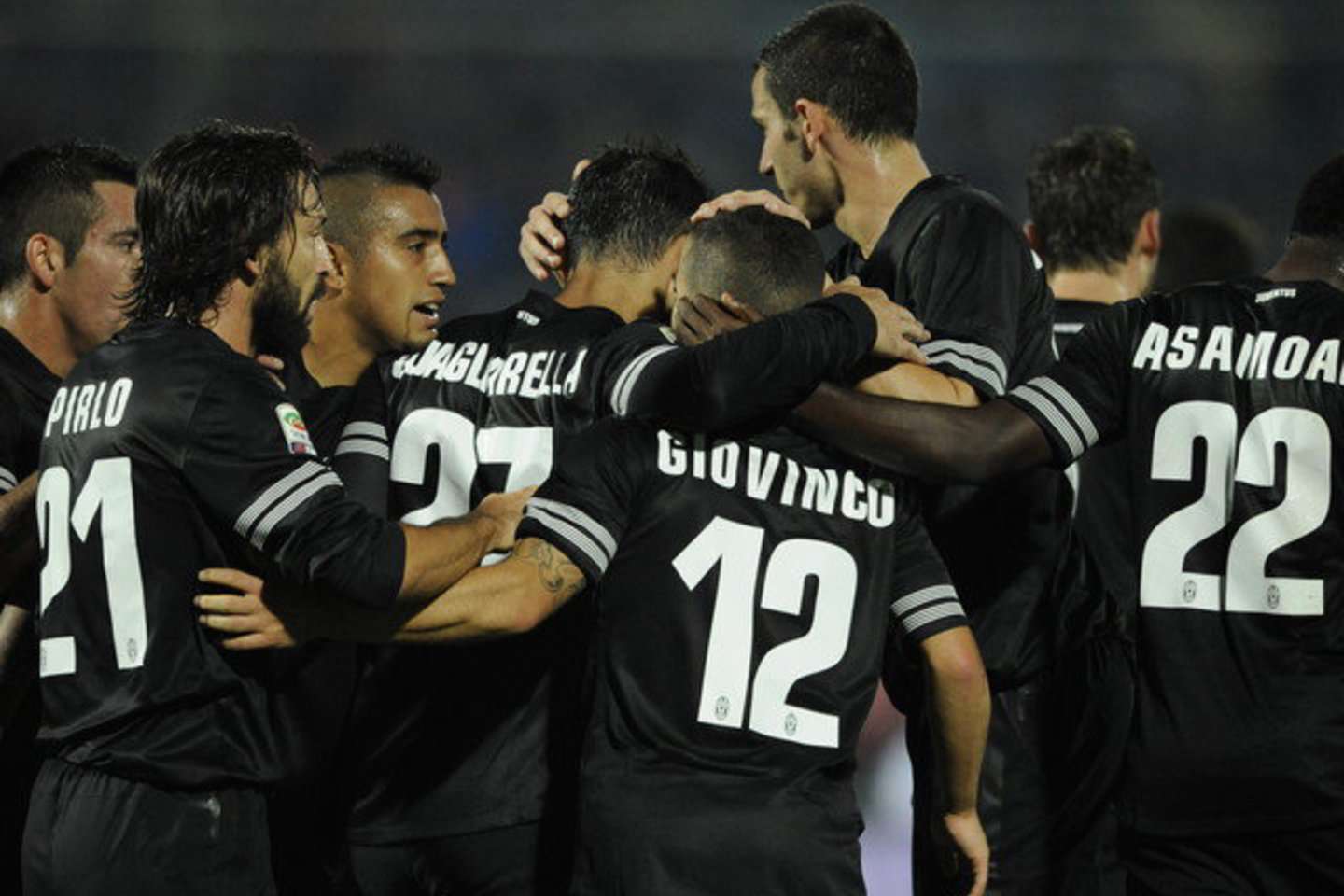 Italijos futbolo čempionate pergalę net 6:1 (5:1) iškovojo Turino „Juventus“.