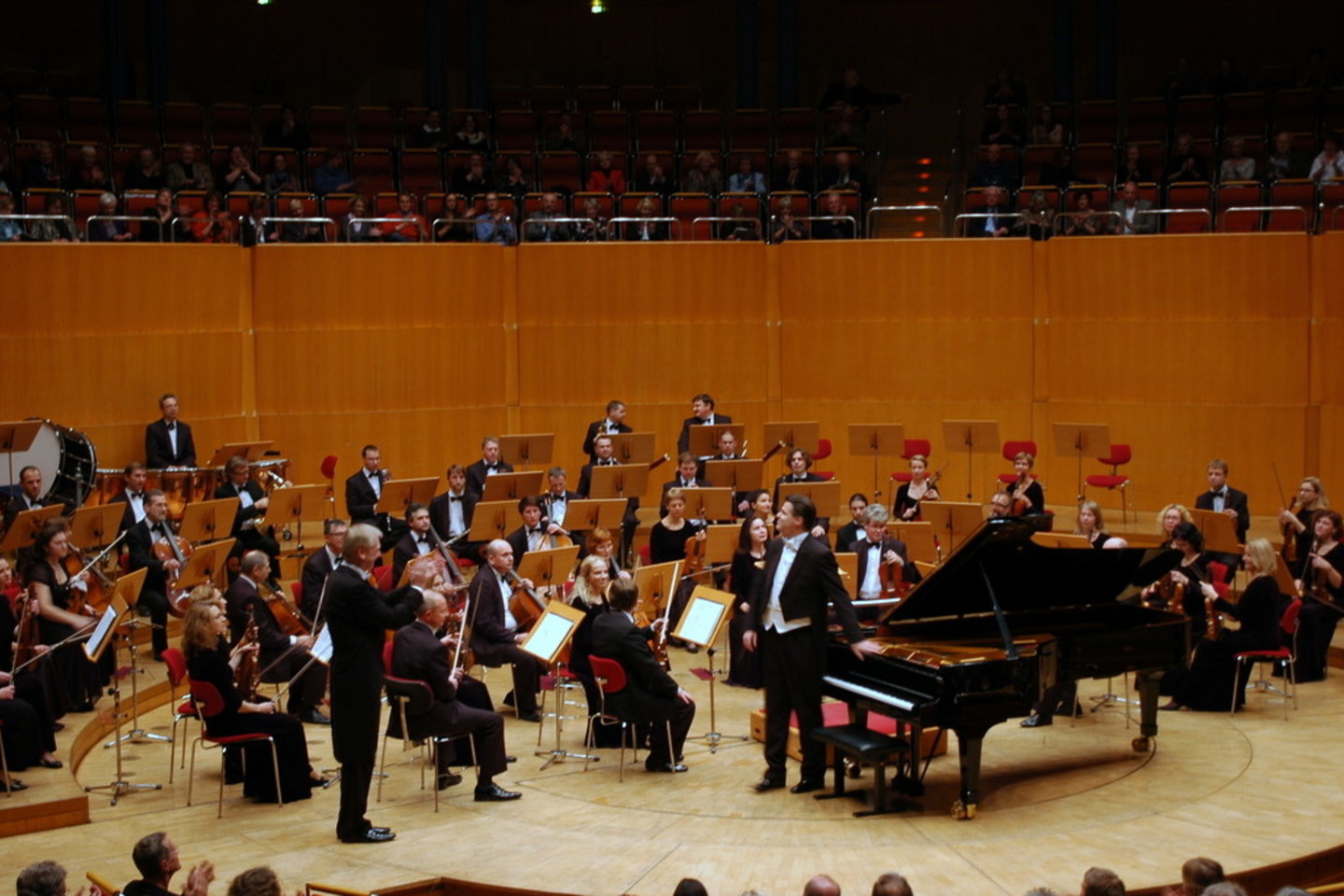 LVSO koncertas Kelno filharmonijos salėje – reikšmingas orkestro gyvenimo įvykis.