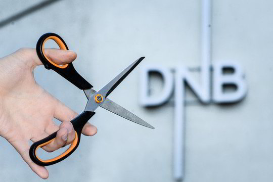 Be pinigų liko dalis DNB banko klientų