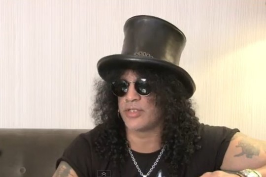 „Guns N'Roses“ gitaristas Slashas atvyksta į Kauną