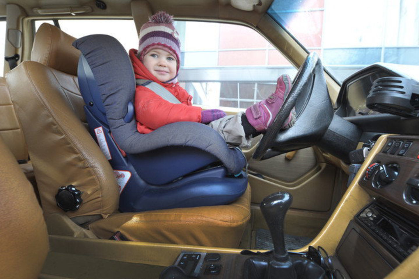 Net kas ketvirtas vaikus vežiojantis vairuotojas nenaudoja automobilinės kėdutės.<br>R. Neverbickas