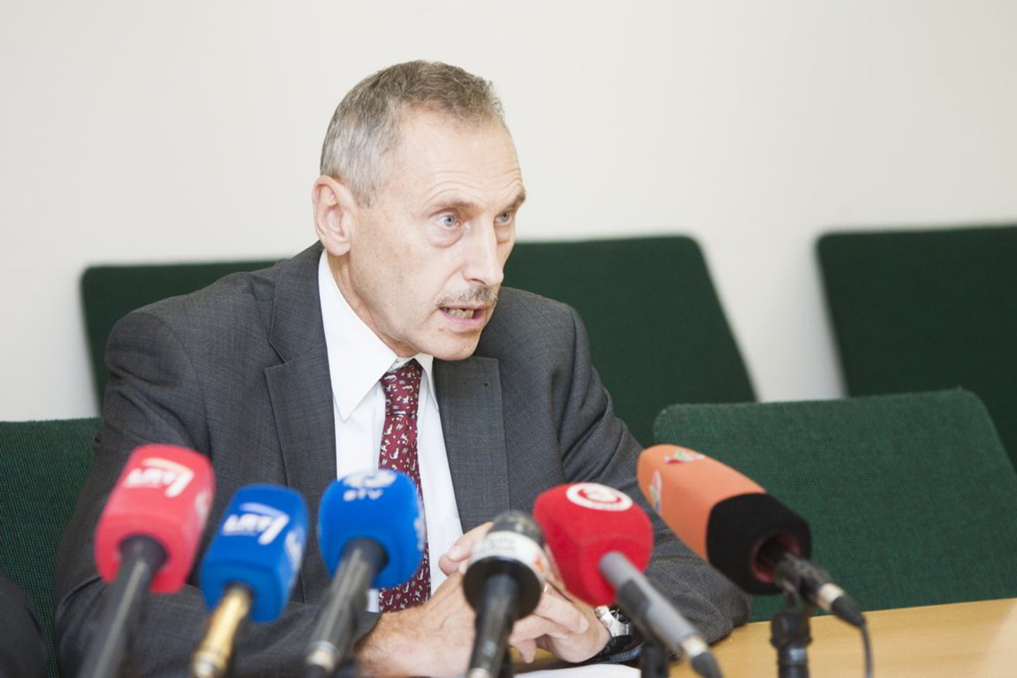 Anot Arvydo Sekmoko, ES energetikos rinka turėtų būti demonopolizuota ir depolitizuota.