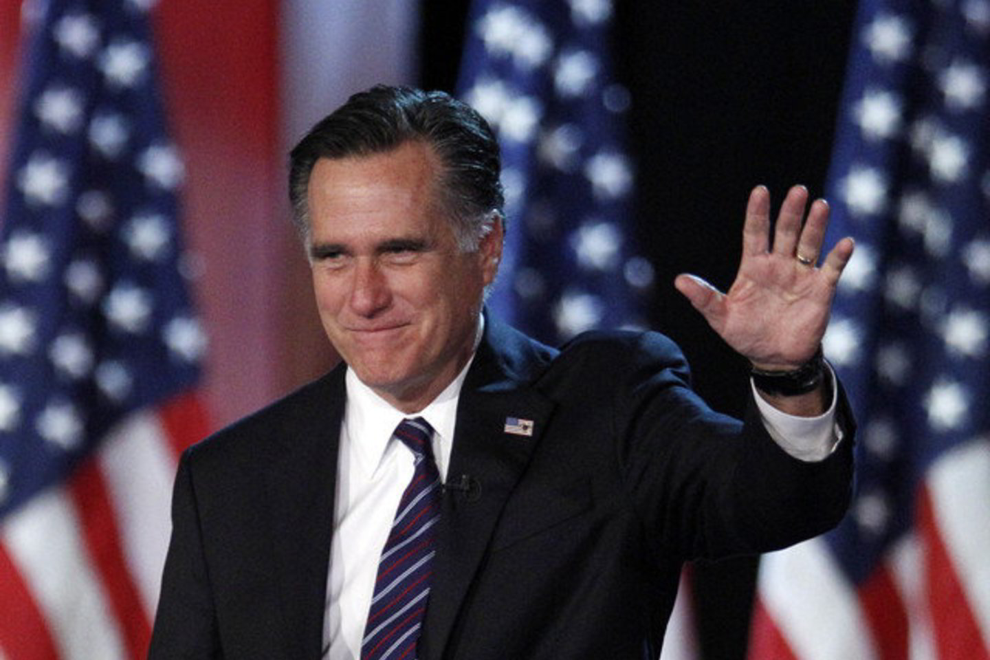 Po pralaimėjimo M. Romney kurį laiką nesirodė viešumoje.