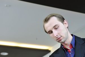 Stilistas K. Rimdžius prisipažino raukšles naikinantis botulino toksinu (papildyta)