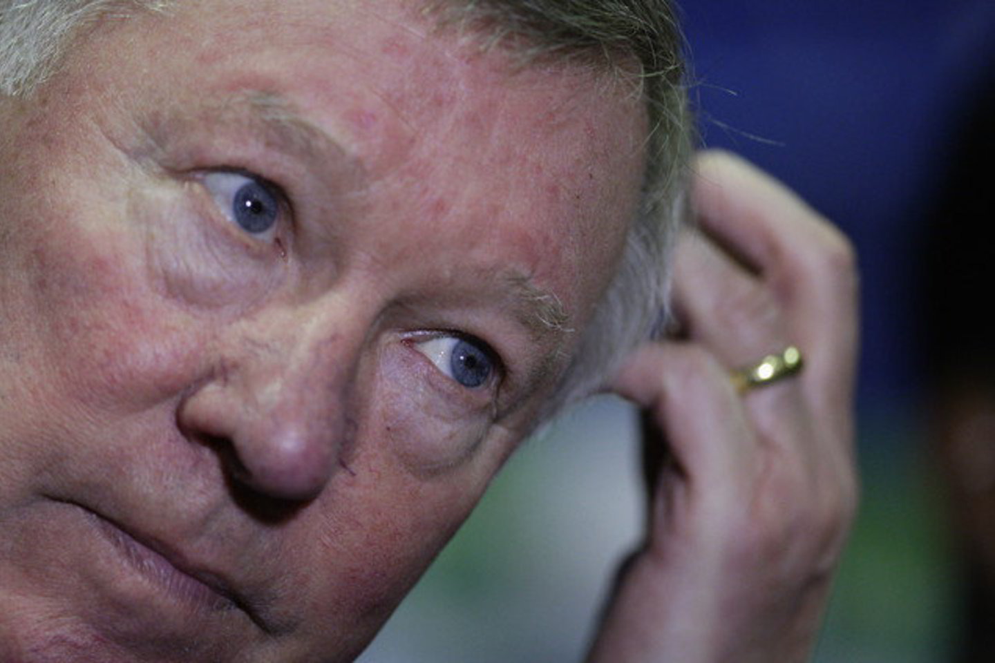„Manchester United“ vairininkas A. Fergusonas tikisi, kad jo komandai pavyks išspręsti gynyboje kylančias problemas.