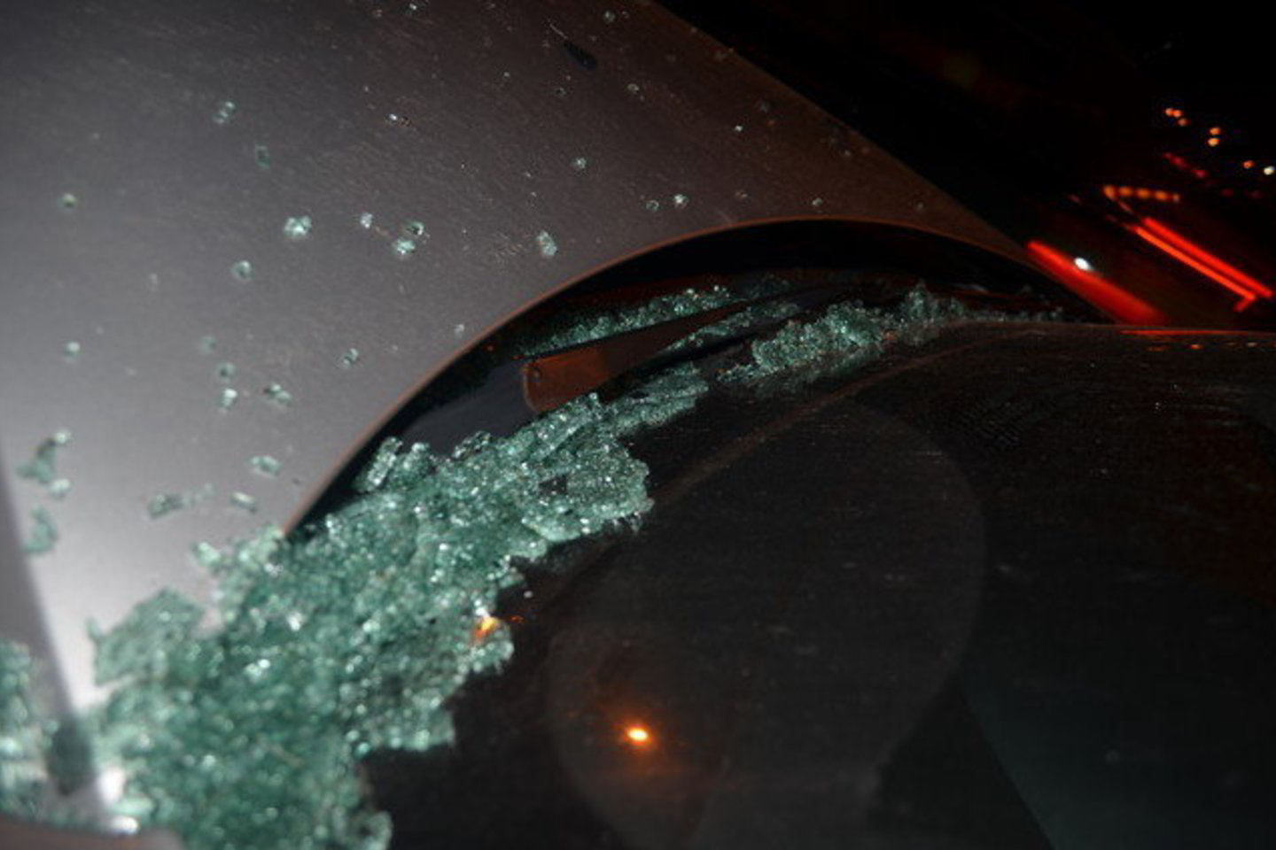 Eismo įvykio metu nukentėjo nėščia 23-ejų metų „Audi A4“ keleivė.