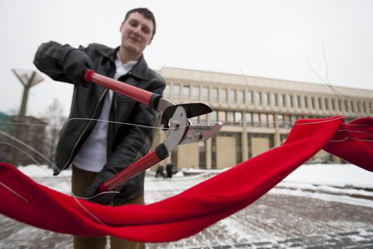 Studentai šiaušiasi prieš naujos valdžios planus