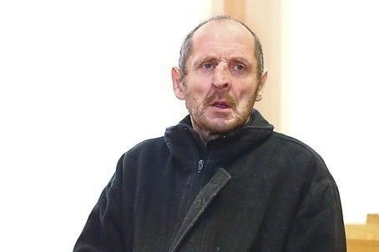 Klausydamas teismo nuosprendžio S.Daudoravičius beveik visą laiką bambėjo.