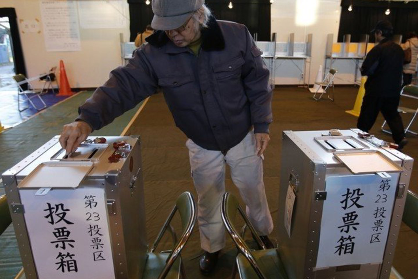 Dauguma japonų pasisakė už konservatyvią Liberalų demokratų partiją.