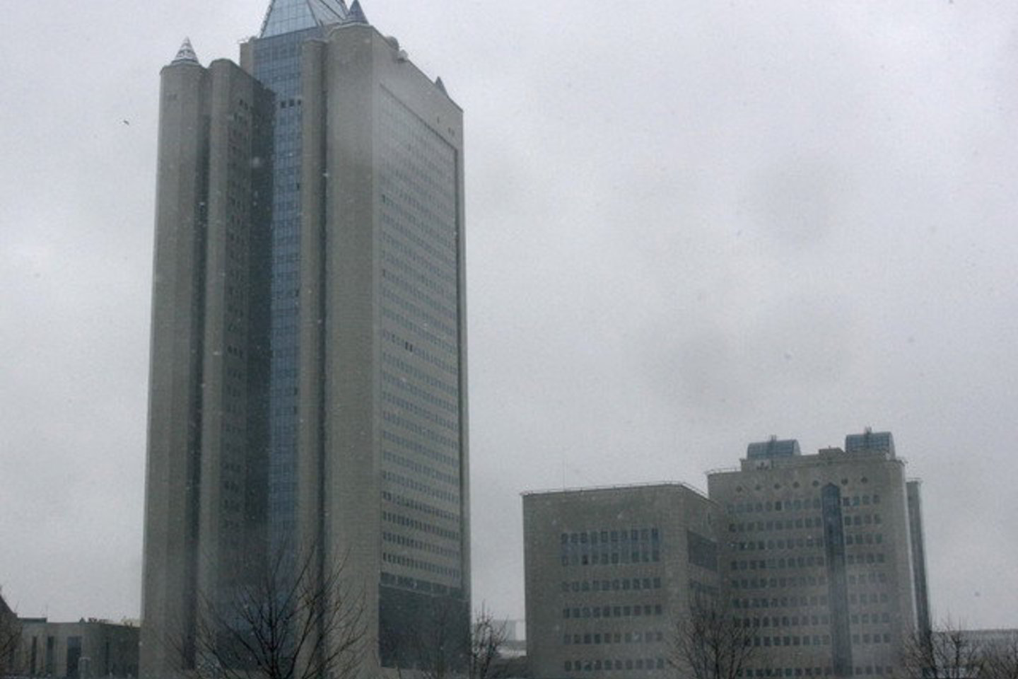 Rusijos dujų milžinas „Gazprom“ skųs Lietuvos Apeliacinio teismo sprendimą, kuriuo šalyje nebus pripažįstamas ir vykdomas Stokholmo arbitražo sprendimas dėl koncerno nustatytos gamtinių dujų kainos Lietuvai.