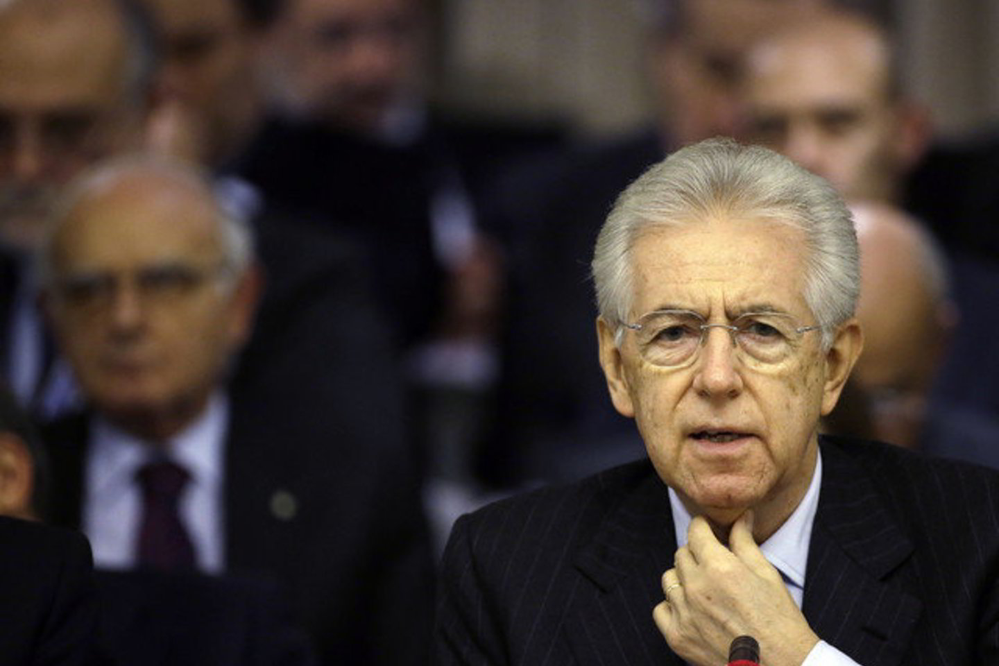Apie savo atsistatydinimą M. Monti ketina pranešti vyriausybės posėdyje.