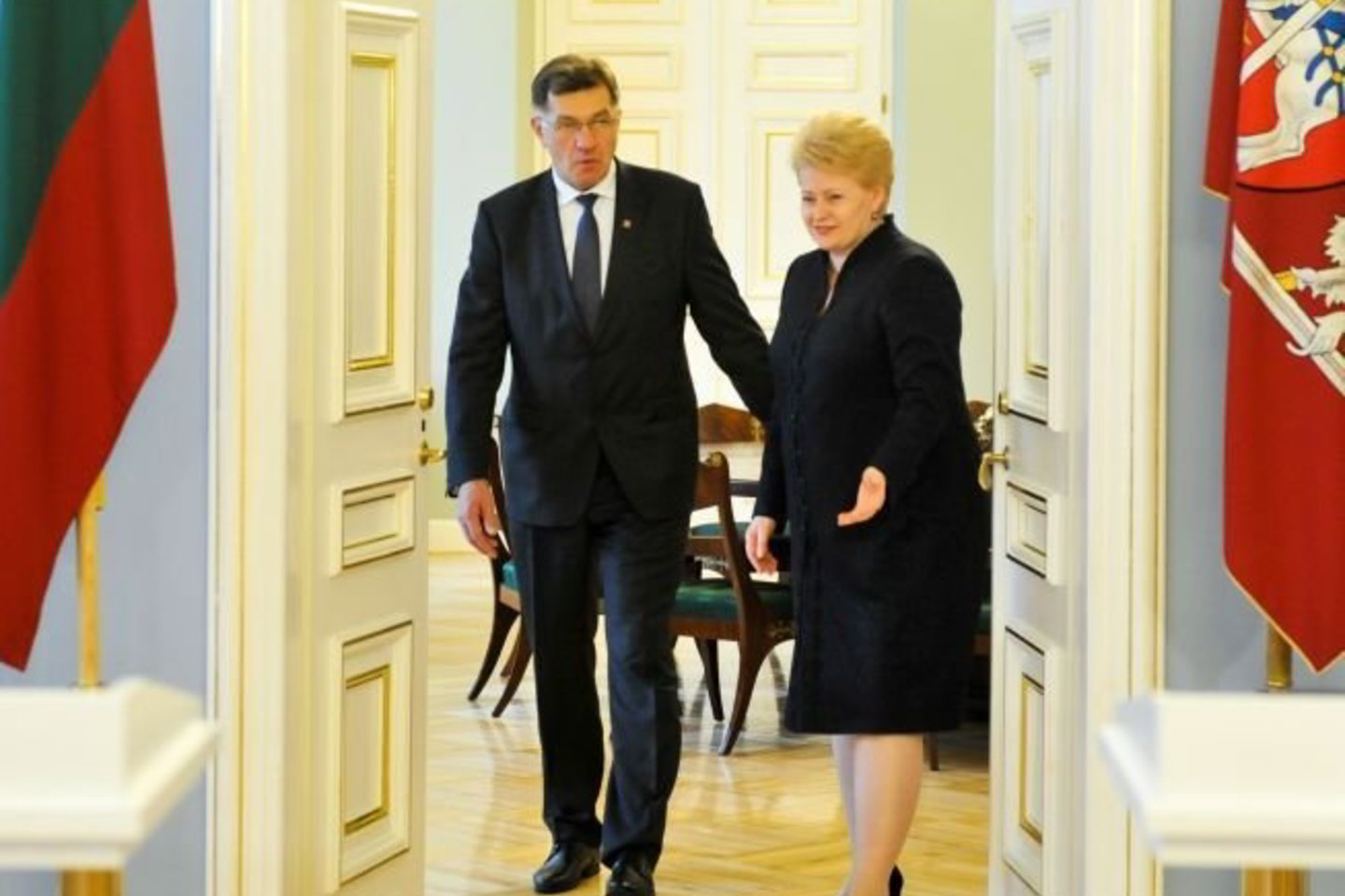 Per naujos Vyriausybės formavimą ginčytinais veiksmais didelę dalį visuomenės erzinusi D. Grybauskaitė surinko 50,3 proc. teigiamų balų ir net 30,6 proc. neigiamų.
