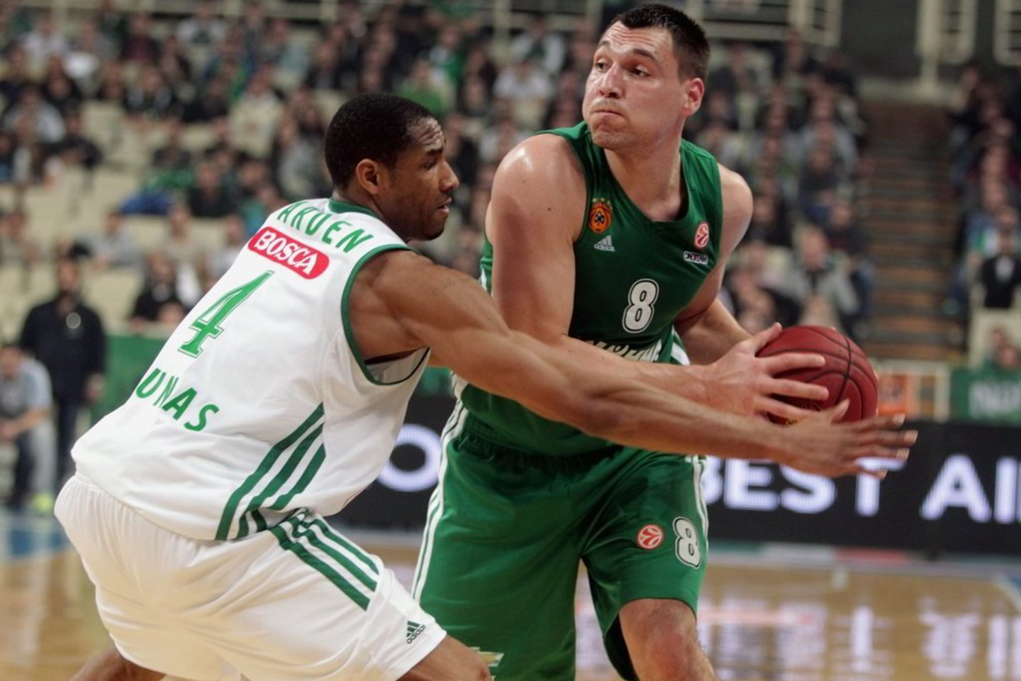 „Žalgirio“ krepšininkams nepavyko palaužti „Panathinaikos“ komandos. J. Mačiulis (su kamuoliu) pelnė 7 taškus.