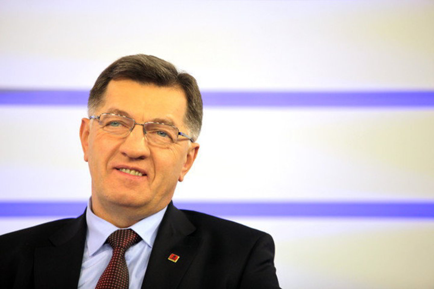 A. Butkevičius teigia, kad tokie A. Ramanausko žodžiai nepuošia valstybės.