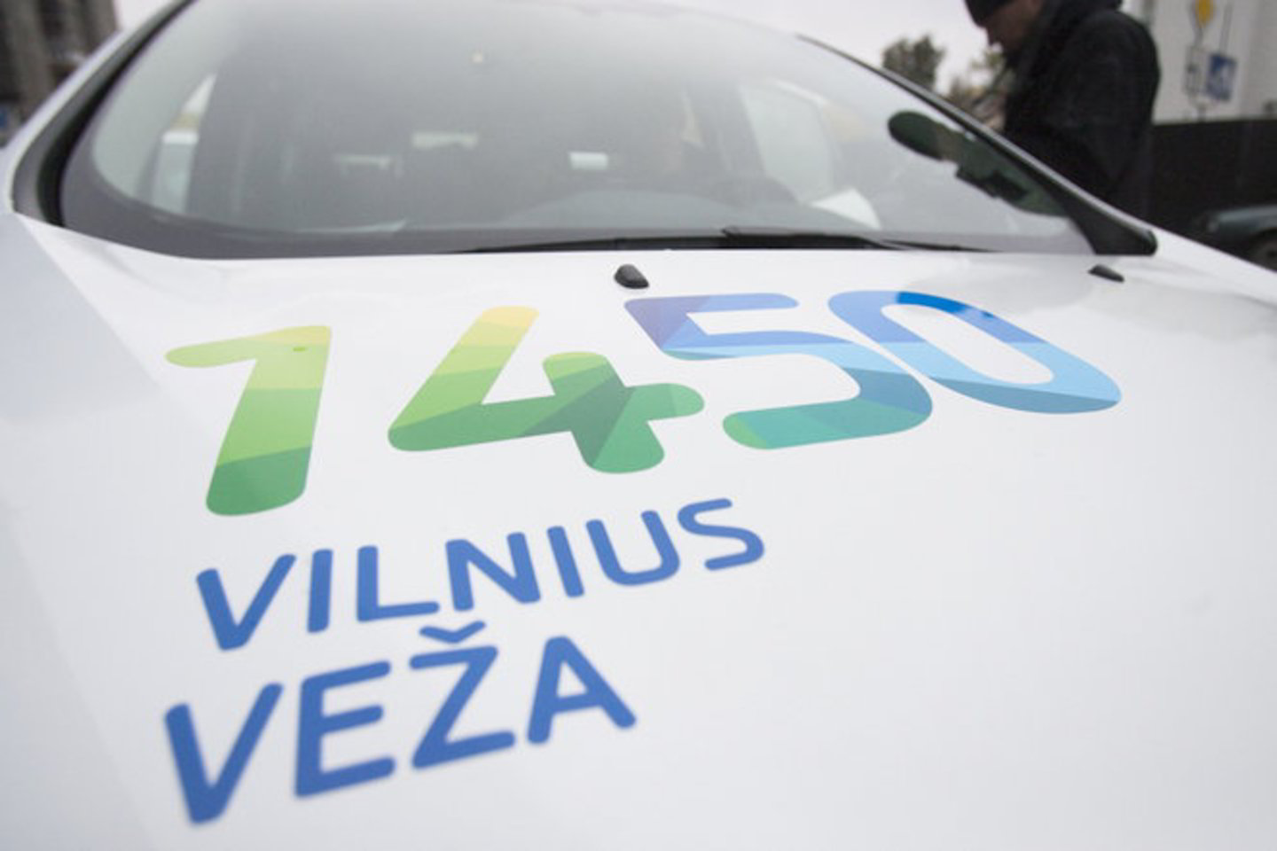 „Vilnius veža“ siekia įsigyti iki 100 penkiaviečių automobilių, iš jų ne daugiau 35 - su galimybe vietų skaičių padidinti iki 7.