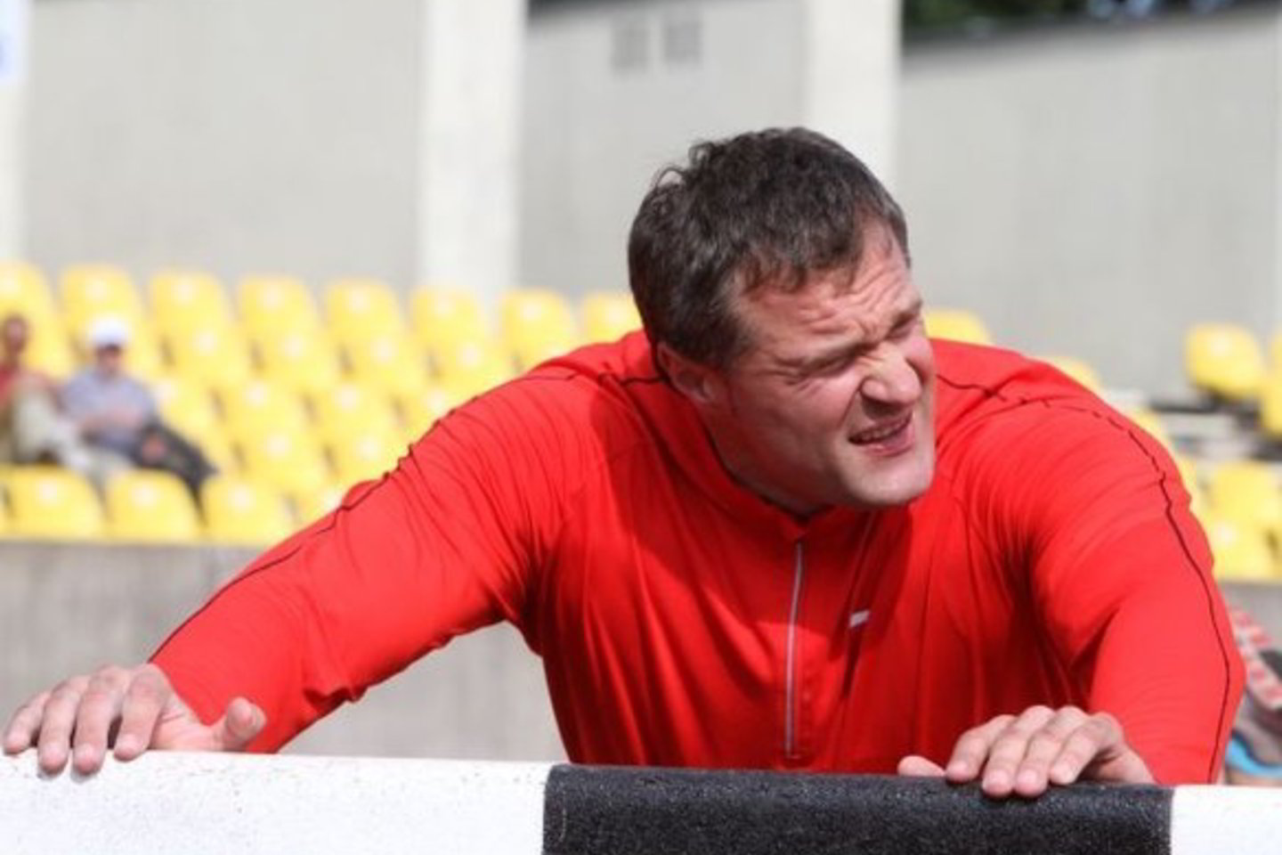 Iš pradžių V. Alekną atleidęs ministras nutarė, kad sportininkas turi dirbti Europos Sąjungos reikalų skyriuje.