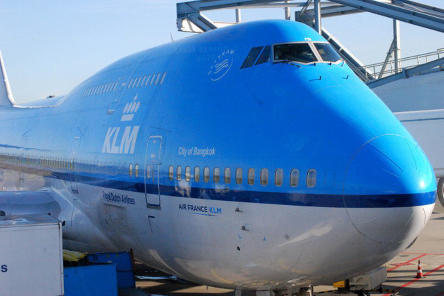 Kaip pažymi FT, šįkart „Air France-KLM“ turi daugiau šansų perimti „Alitalia“ nei 2008 metais, nes dabar prancūzų ir olandų kompaniją palaiko nemažai italų investuotojų.