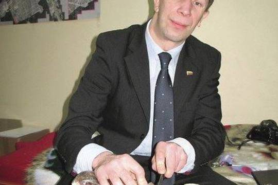 Į Seimą besiveržiantis A. Nedzinskas pasiruošęs tapti Ukmergės gyventoju
