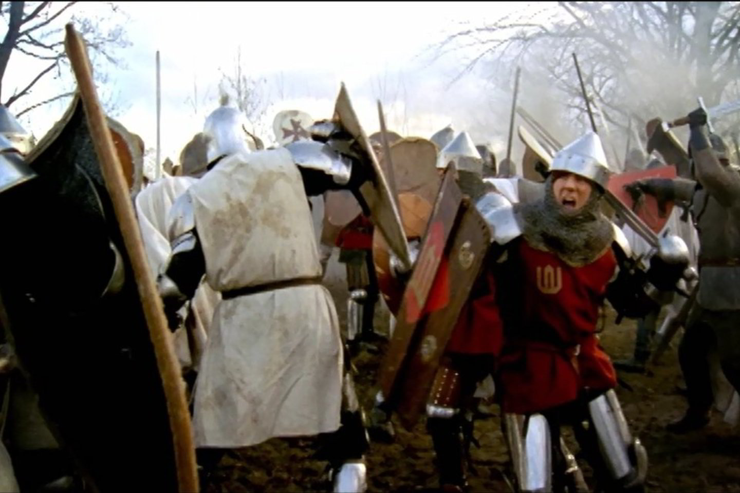 Masinių kautynių scena. Istorinių rekonstrukcijų entuziastai ir Garbės sargybos kuopos kariai.<br>„1410. Žinomas nežinomas Žalgiris“
