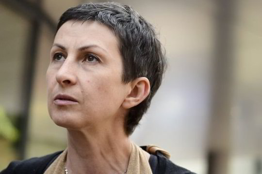 Į Lietuvą neįleista Baltarusijos aktyvistė stebisi uždaru teismo posėdžiu ir URM nenoru paaiškinti, kodėl ją laikė grėsme