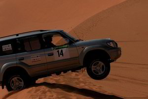 Lietuviams keliautojams pavojų Afrikoje kelia ir padangų vagys