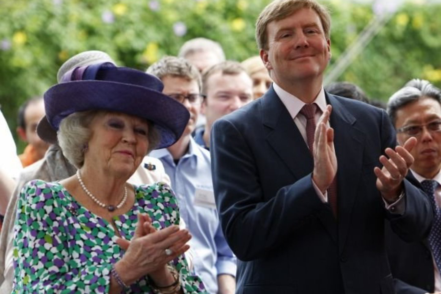 Karalienė Beatrix nusprendė sostą perleisti sūnui.
