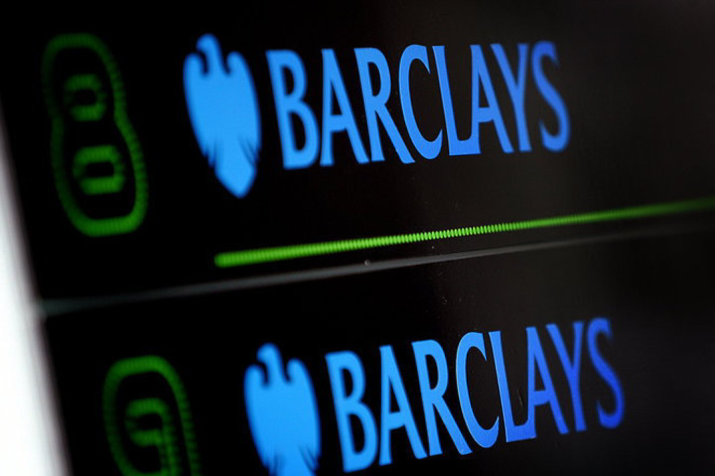 Jau kurį laiką „Barclays“ drebina jo reputaciją žlugdantys skandalai.
