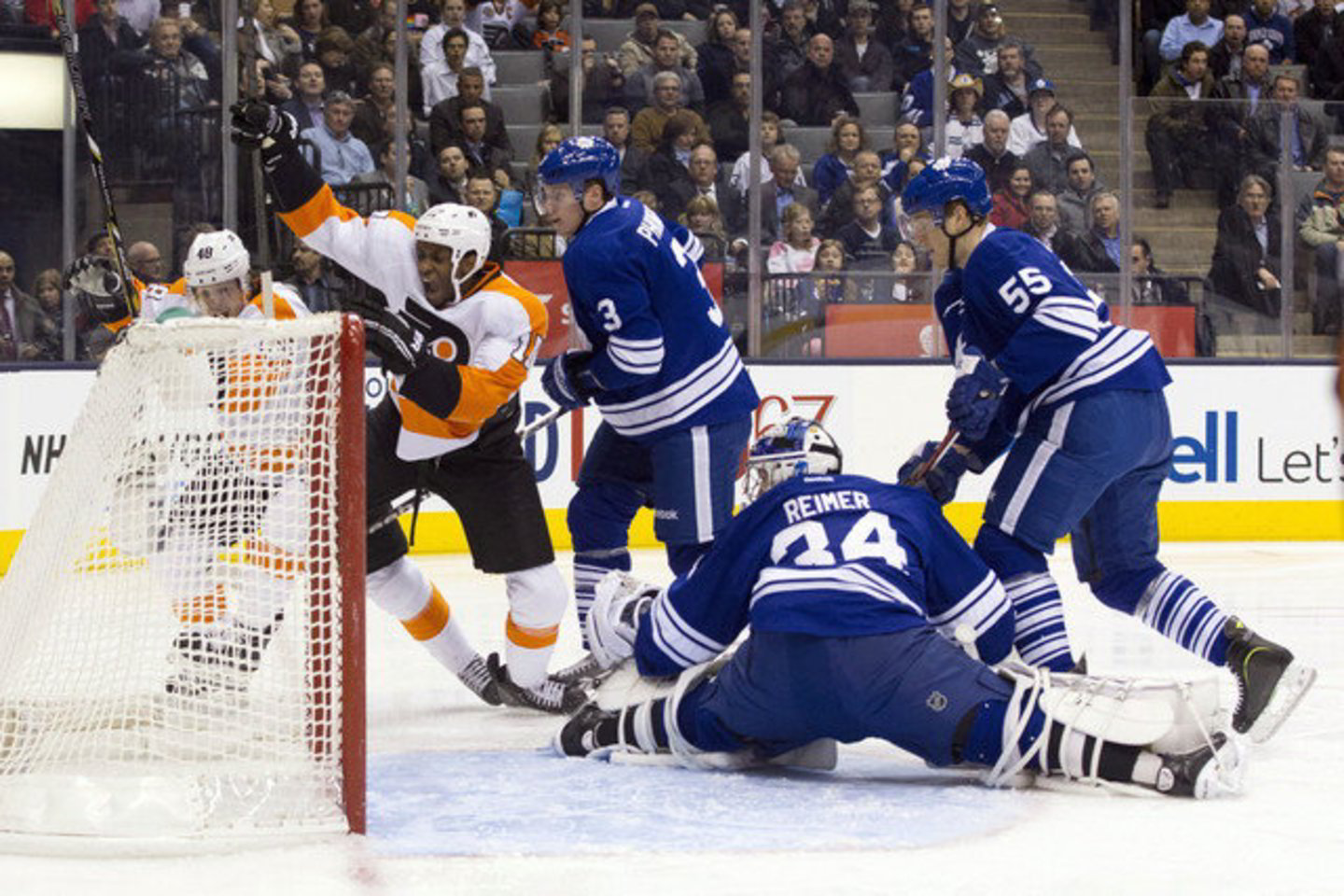 „Maple Leafs“ ir „Flyers“ ekipų susitikimas.