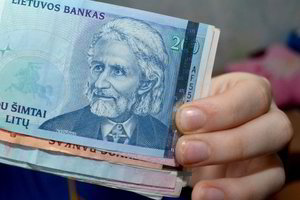 Už suklastotą brandos atestatą kariūnas nubaustas po 20 metų