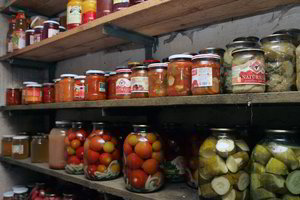 Atsargiai: stiklainyje konservuotų gėrybių - nuodai