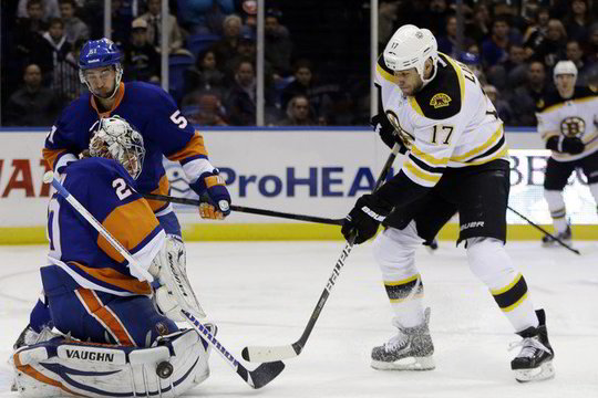„Bruins“ NHL čempionate iškovojo ketvirtąją pergalę iš eilės