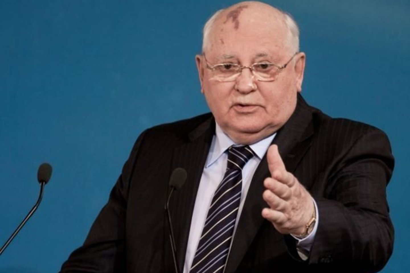 Michailui Gorbačiovui šeštadienį sukako 82-eji metai.