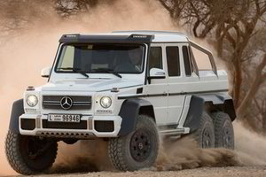 „Mercedes-Benz“ sukūrė visagalį visureigį už 1 milijoną litų (video)